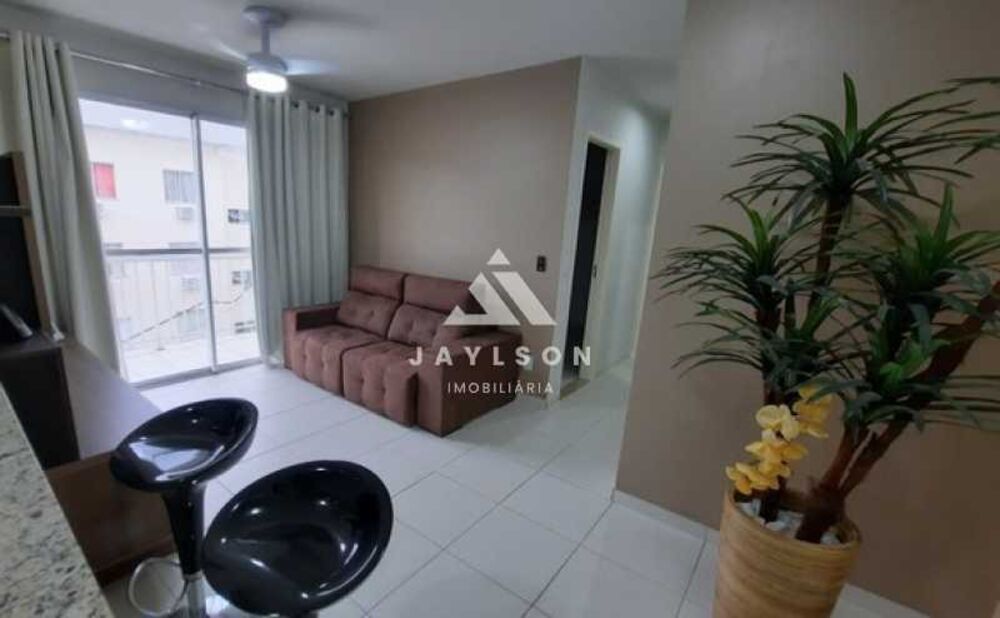 Apartamento à venda com 2 quartos, 62m² - Foto 3