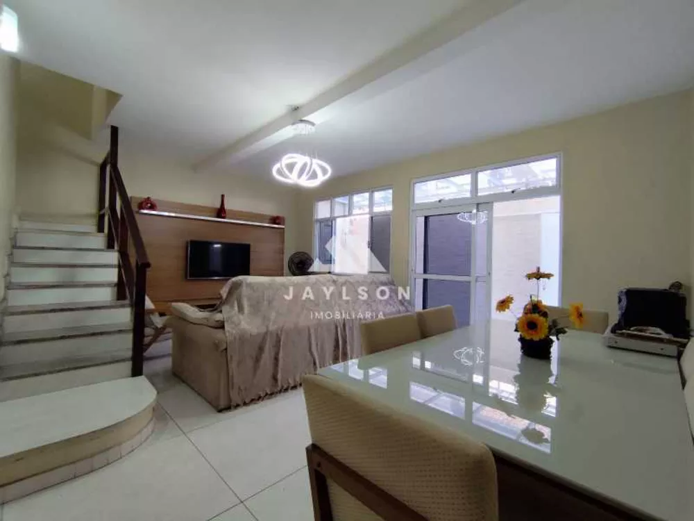 Casa, 6 quartos, 185 m² - Foto 4