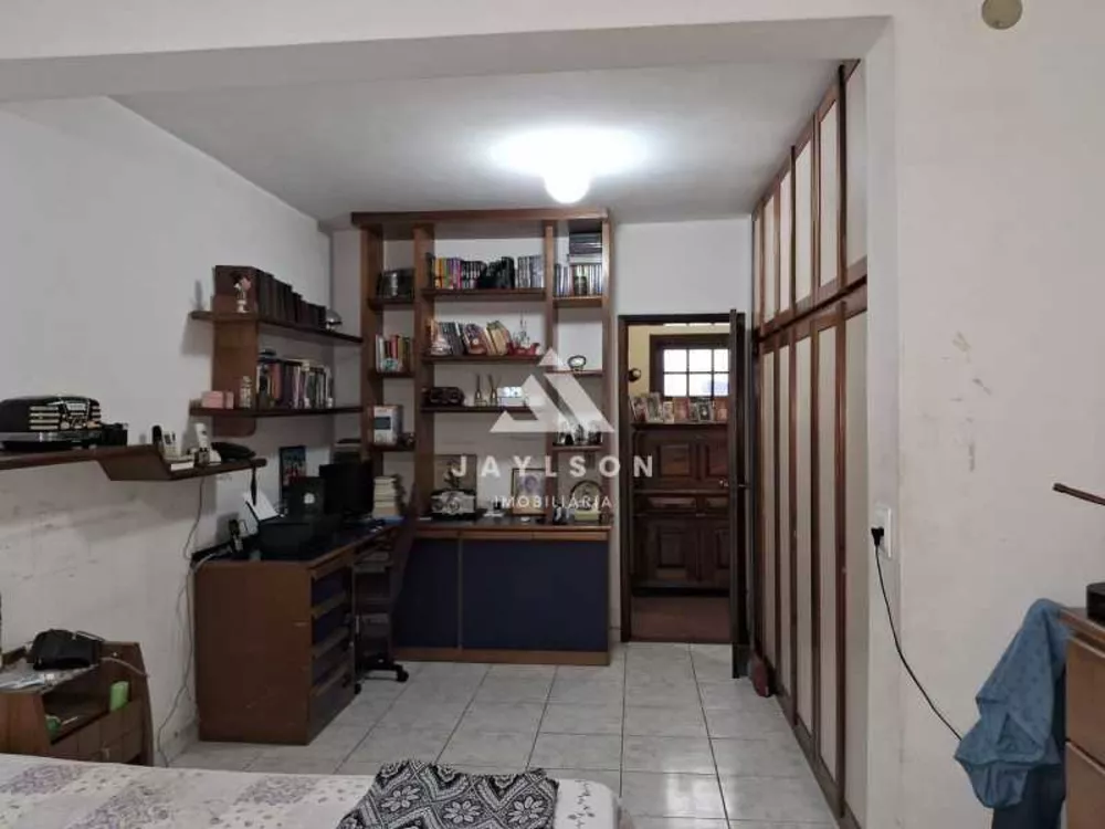 Casa à venda com 3 quartos, 200m² - Foto 8