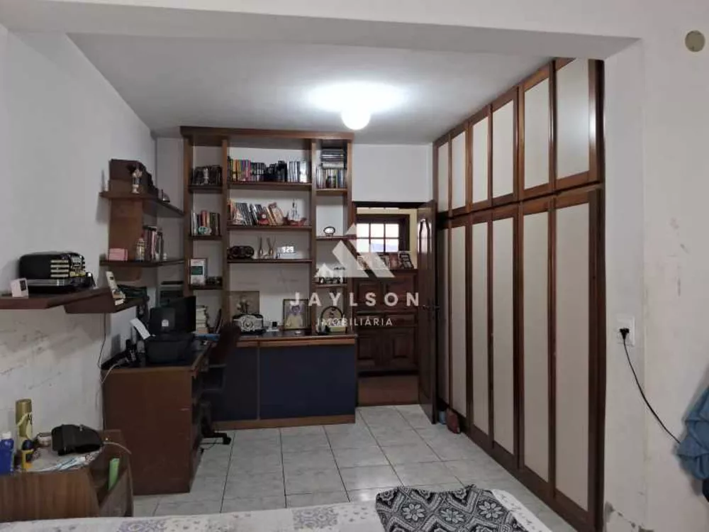 Casa à venda com 3 quartos, 200m² - Foto 7