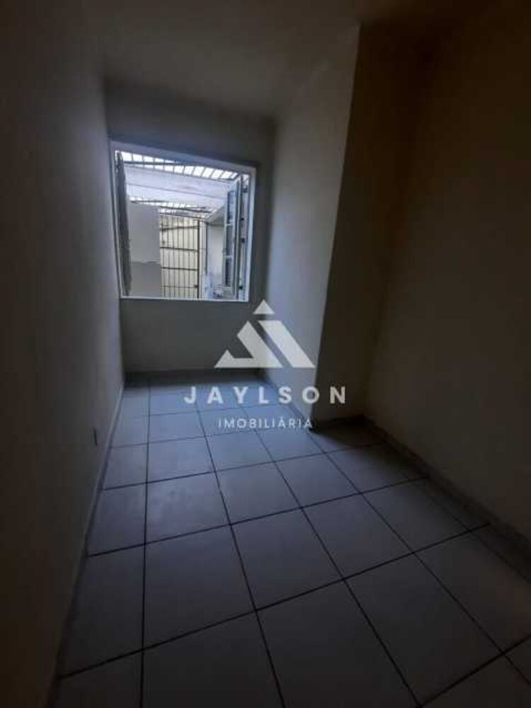 Apartamento à venda com 3 quartos, 76m² - Foto 12