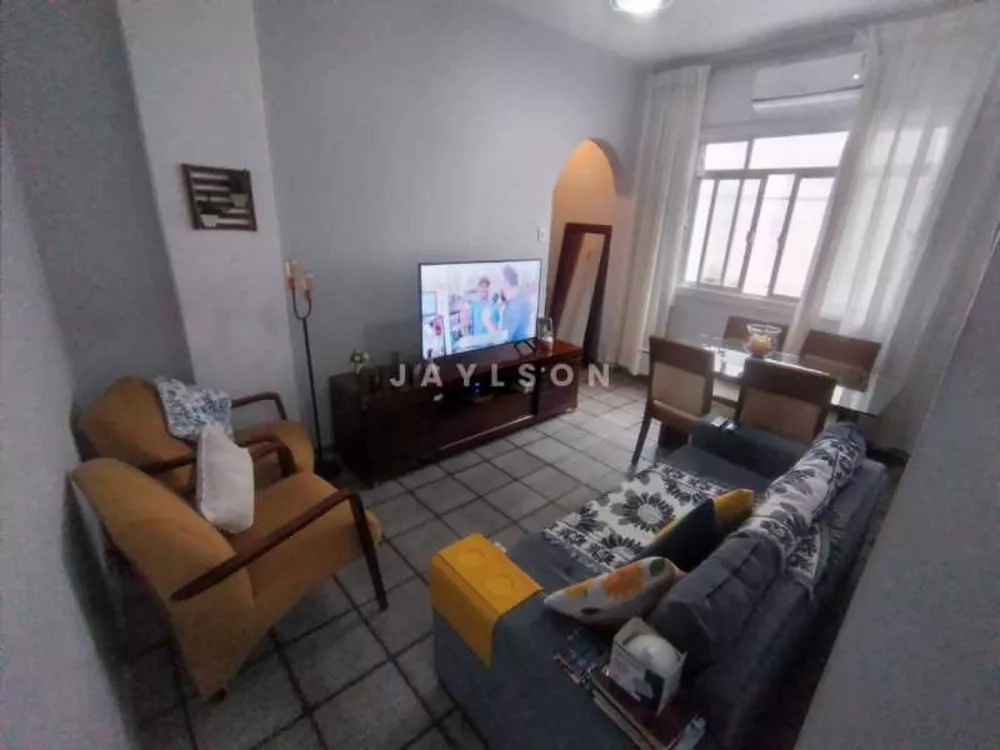 Apartamento à venda com 2 quartos, 70m² - Foto 1