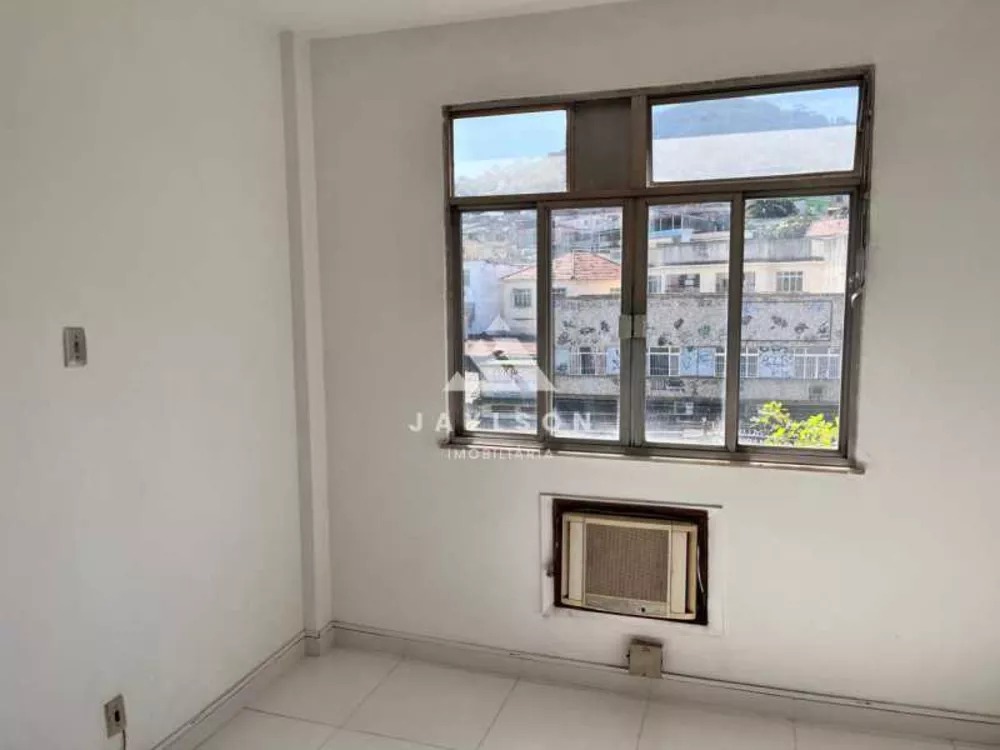 Apartamento à venda com 1 quarto, 40m² - Foto 4