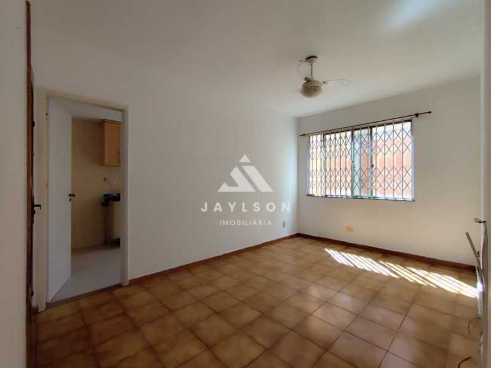 Apartamento à venda e aluguel com 2 quartos, 70m² - Foto 11