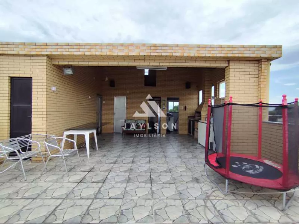 Casa à venda com 3 quartos, 210m² - Foto 5