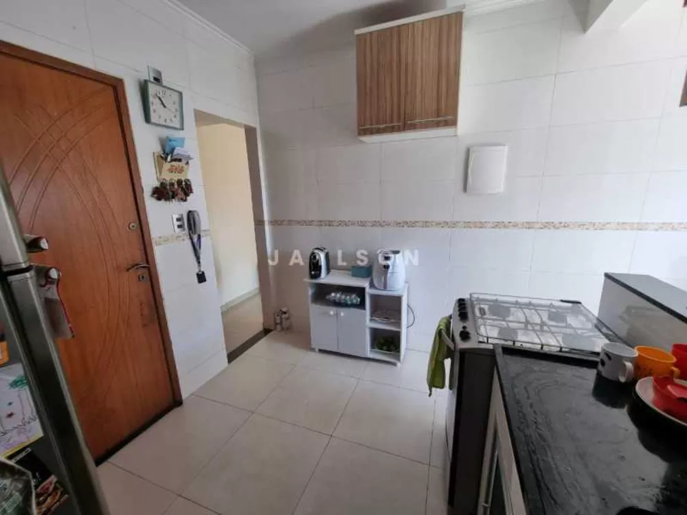 Apartamento à venda com 2 quartos, 75m² - Foto 10