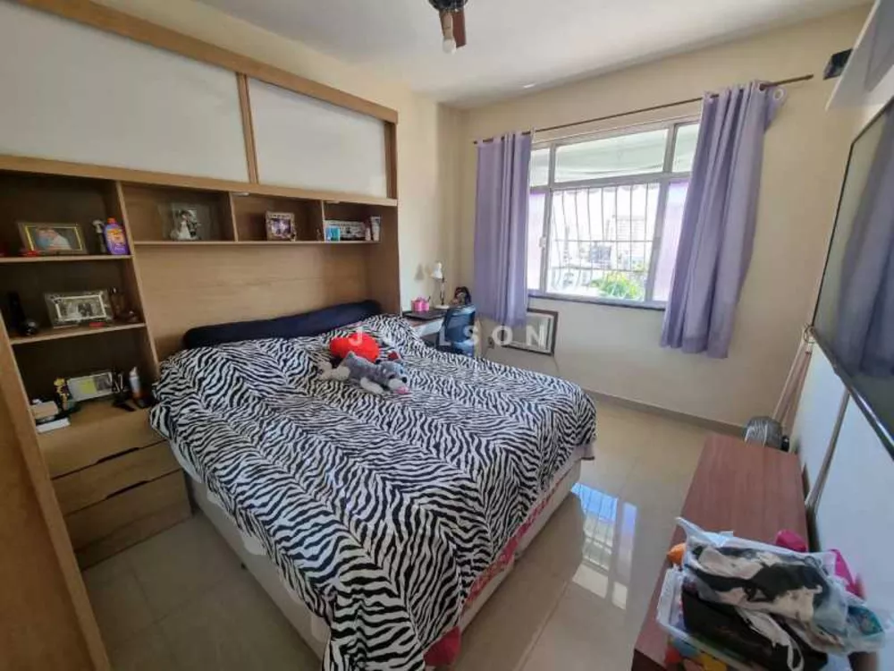 Apartamento à venda com 2 quartos, 75m² - Foto 2