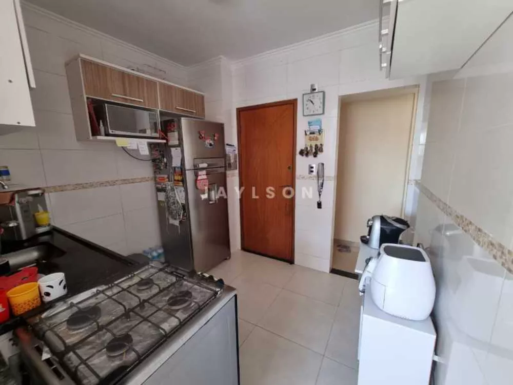 Apartamento à venda com 2 quartos, 75m² - Foto 21