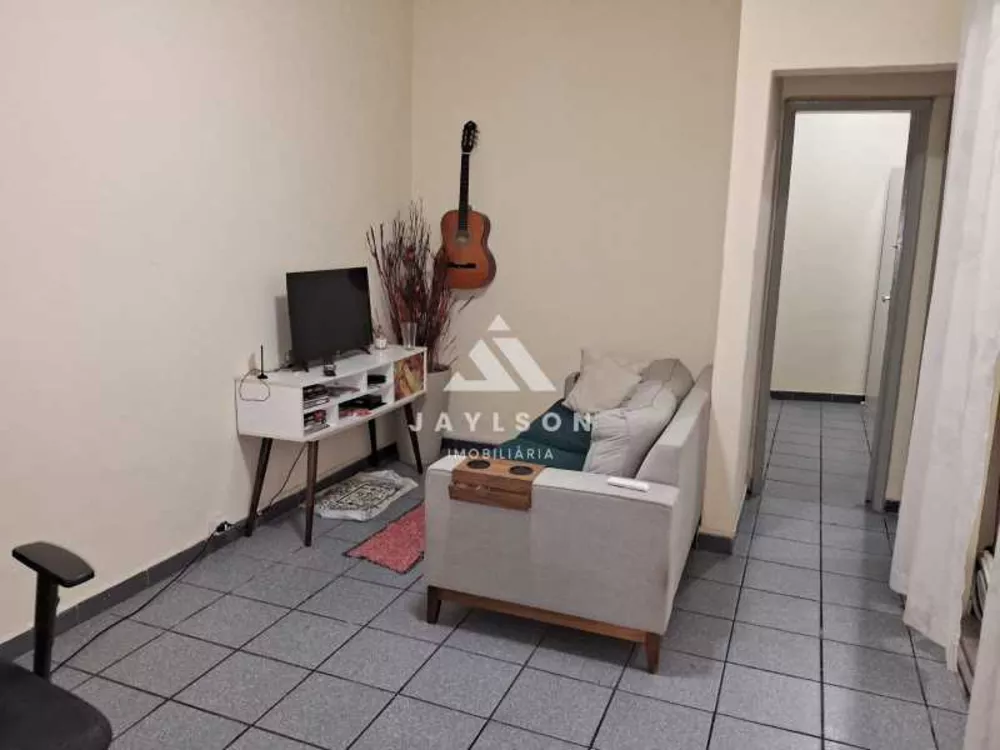 Apartamento à venda com 1 quarto, 48m² - Foto 1