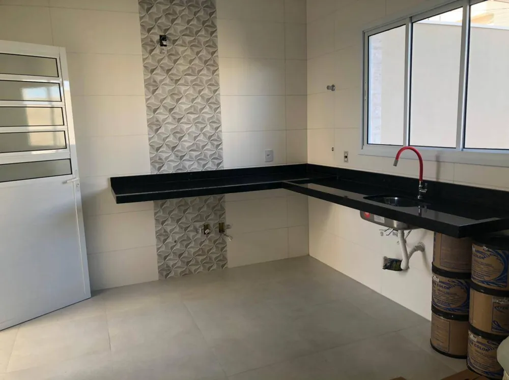 Casa, 3 quartos, 76 m² - Foto 1
