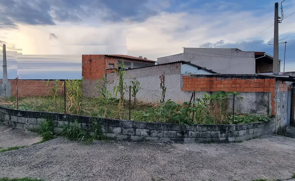 Terreno, 180 m² - Foto 1