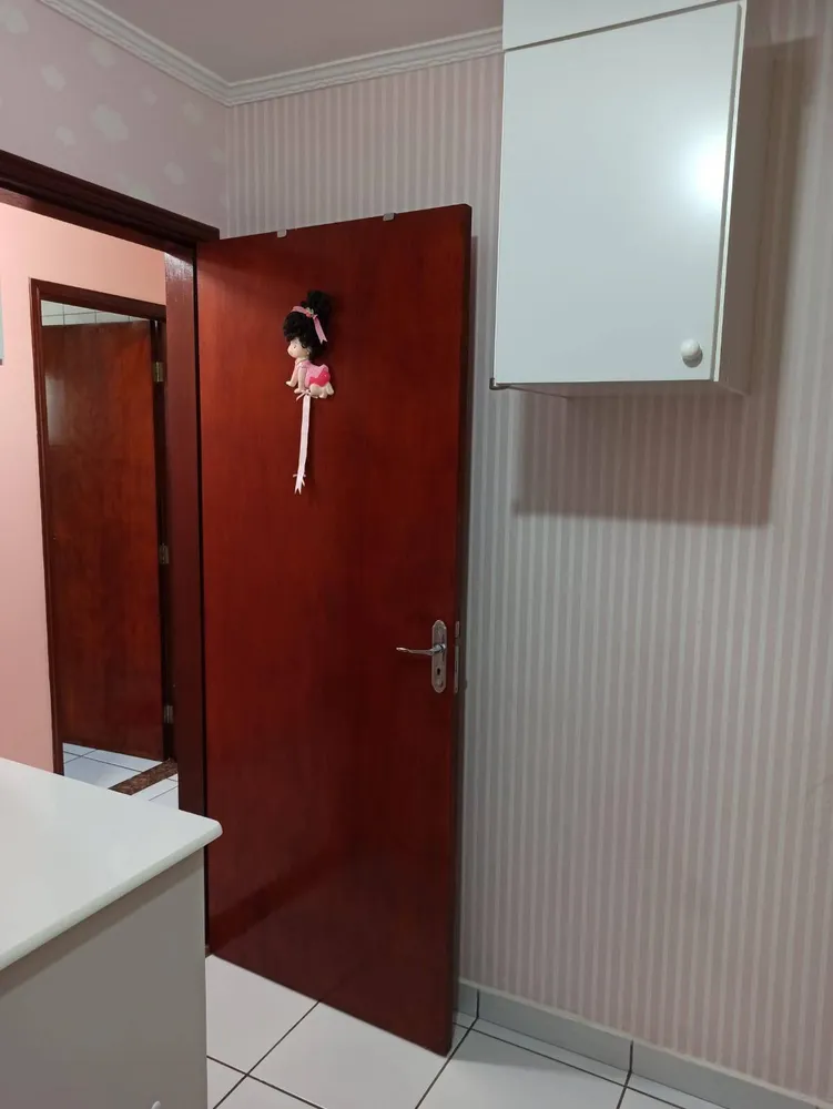 Casa, 3 quartos, 141 m² - Foto 4