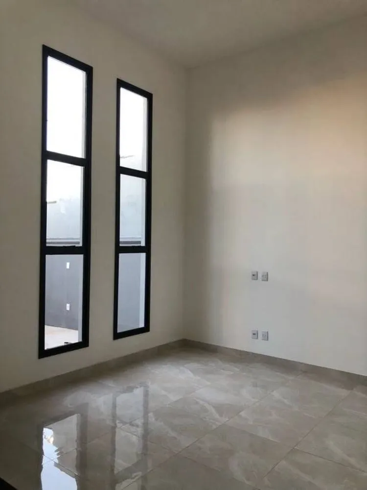 Casa, 3 quartos, 105 m² - Foto 2
