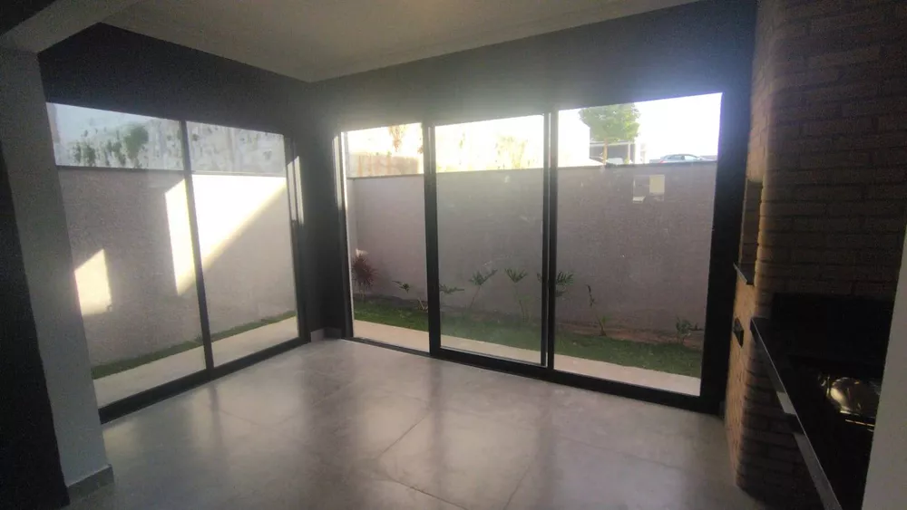 Casa de Condomínio à venda com 3 quartos, 150m² - Foto 4