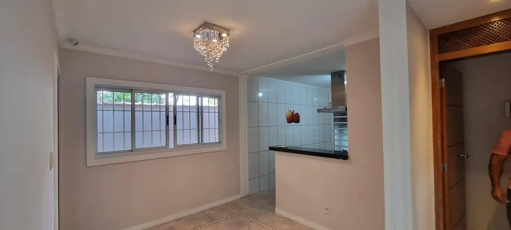 Casa, 3 quartos, 230 m² - Foto 1