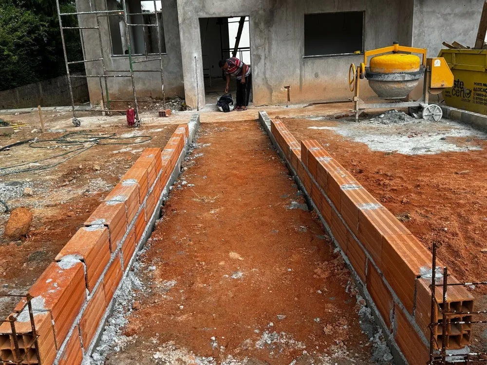 Casa, 4 quartos, 180 m² - Foto 1