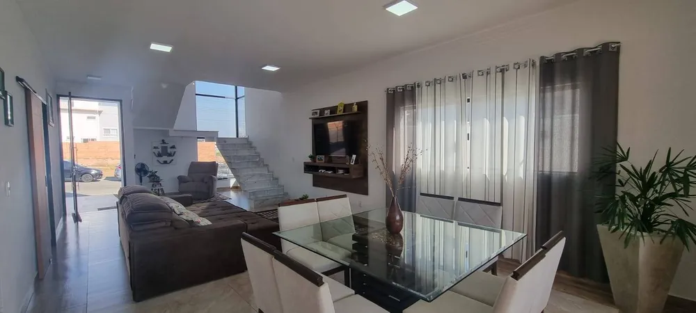 Casa de Condomínio, 4 quartos - Foto 1