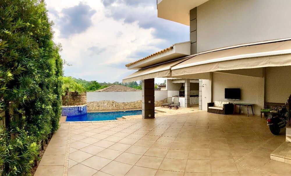 Casa de Condomínio à venda e aluguel com 4 quartos, 350m² - Foto 2