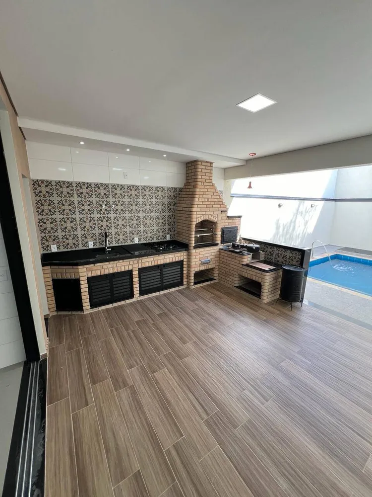 Casa, 3 quartos, 169 m² - Foto 2