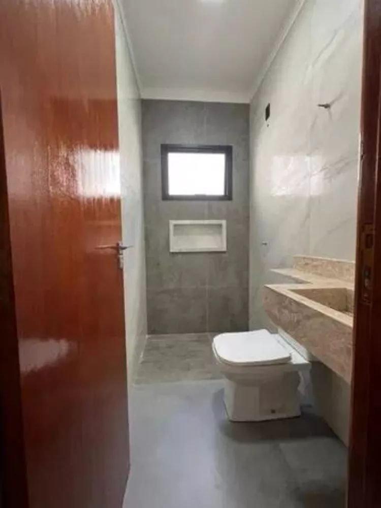 Casa à venda com 2 quartos, 75m² - Foto 9