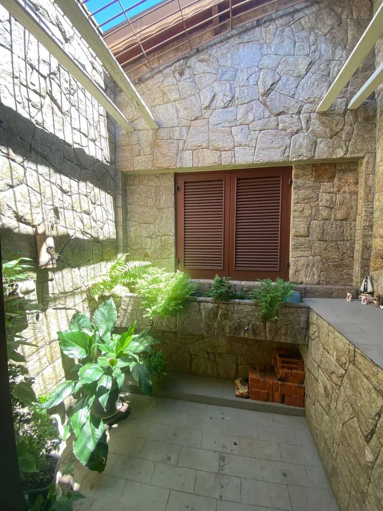 Casa, 4 quartos, 242 m² - Foto 9