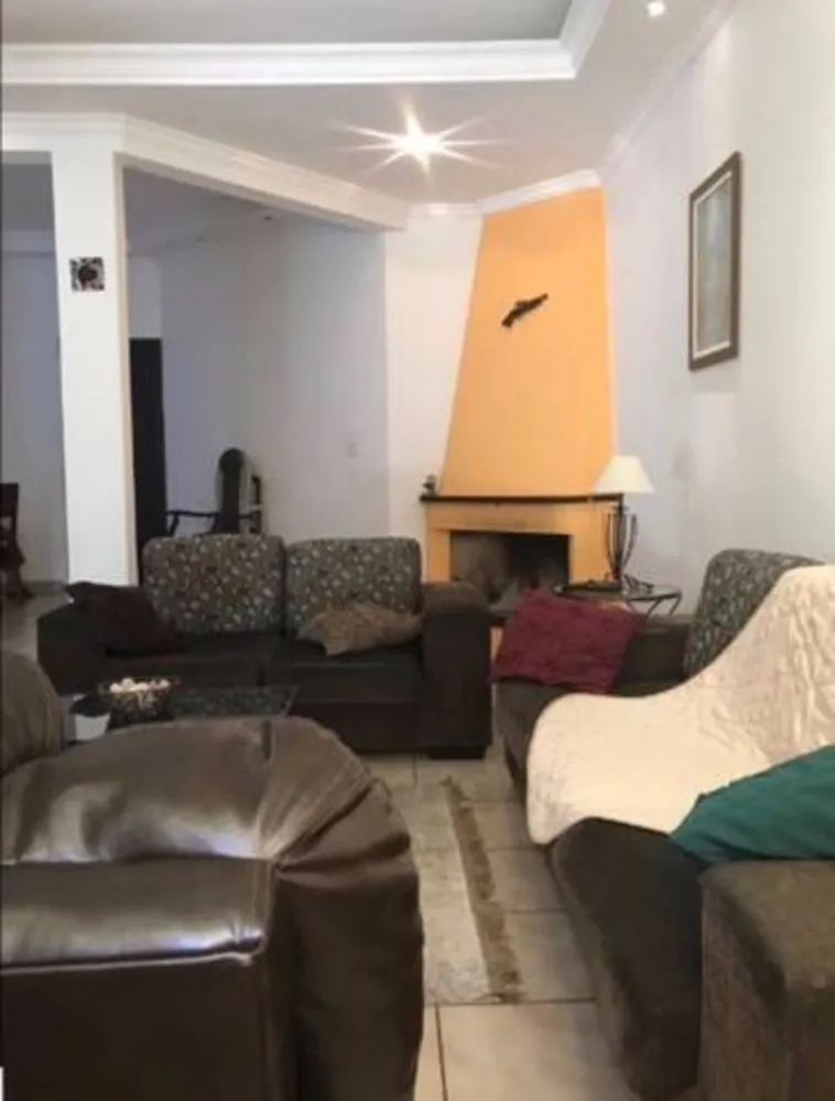 Casa, 3 quartos, 223 m² - Foto 6