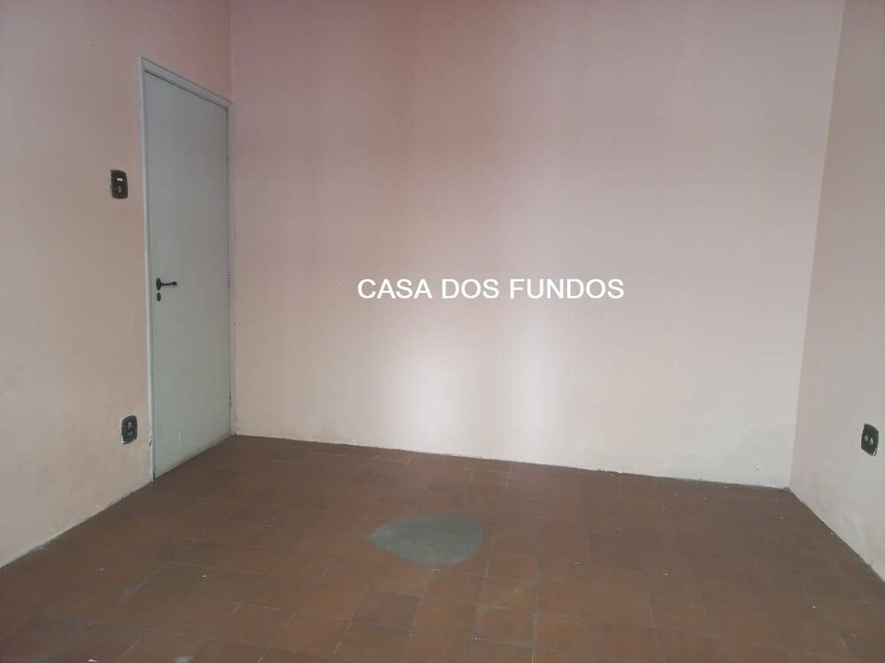 Casa à venda com 4 quartos, 190m² - Foto 1
