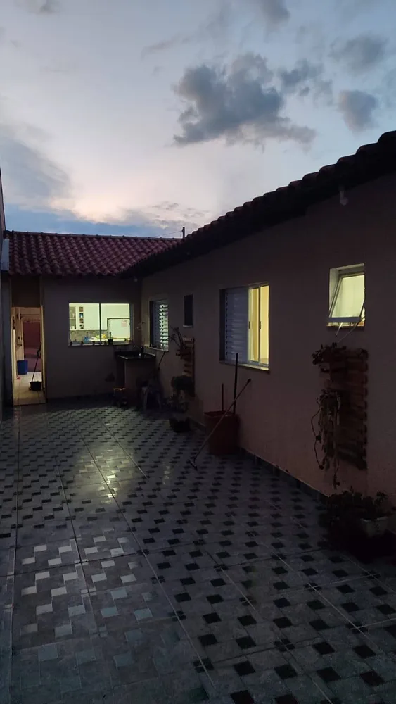 Casa, 3 quartos, 136 m² - Foto 4
