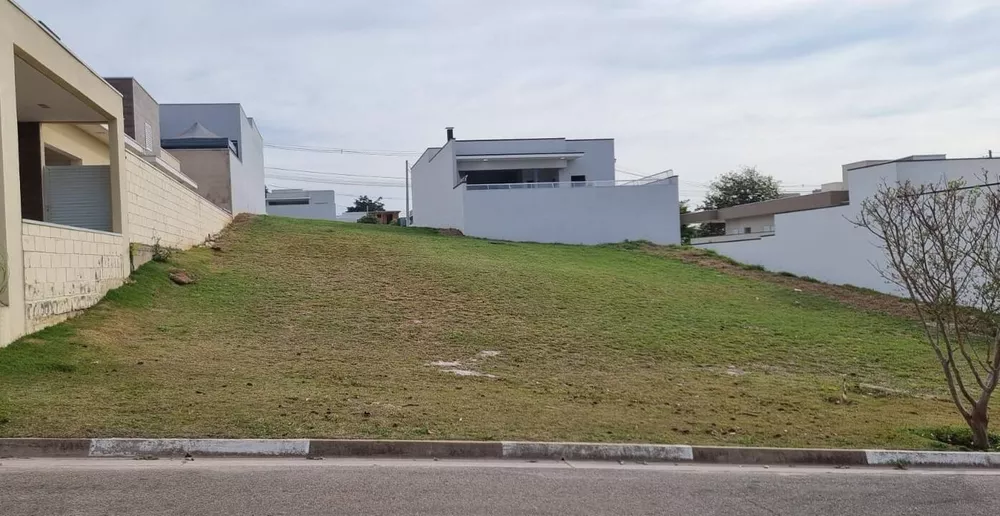 Terreno à venda, 250m² - Foto 1