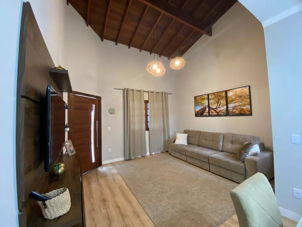 Casa à venda com 3 quartos, 150m² - Foto 3