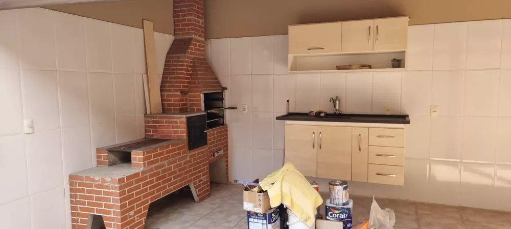 Casa à venda com 3 quartos, 130m² - Foto 1