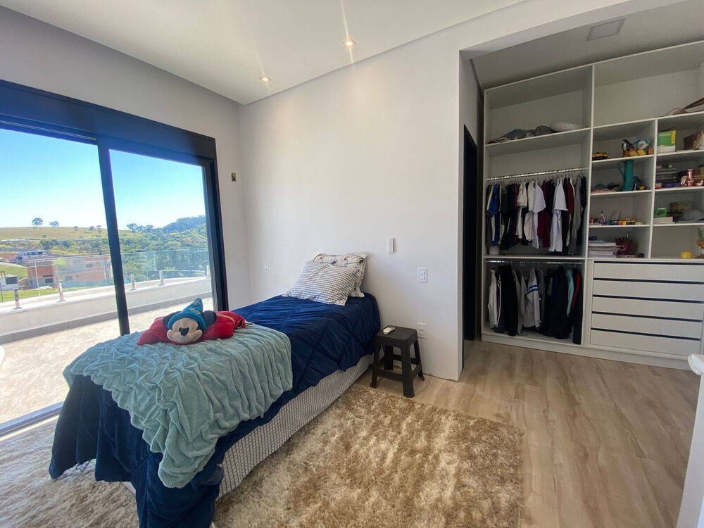 Casa de Condomínio à venda com 3 quartos, 315m² - Foto 4