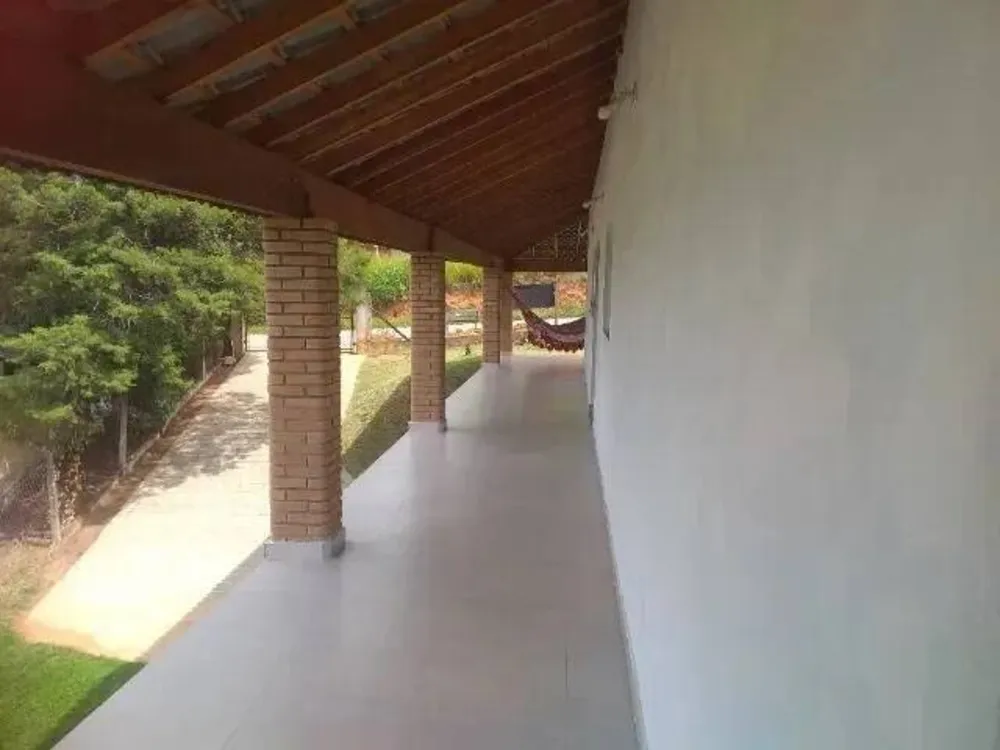 Sítio, 4 quartos, 1206 m² - Foto 2