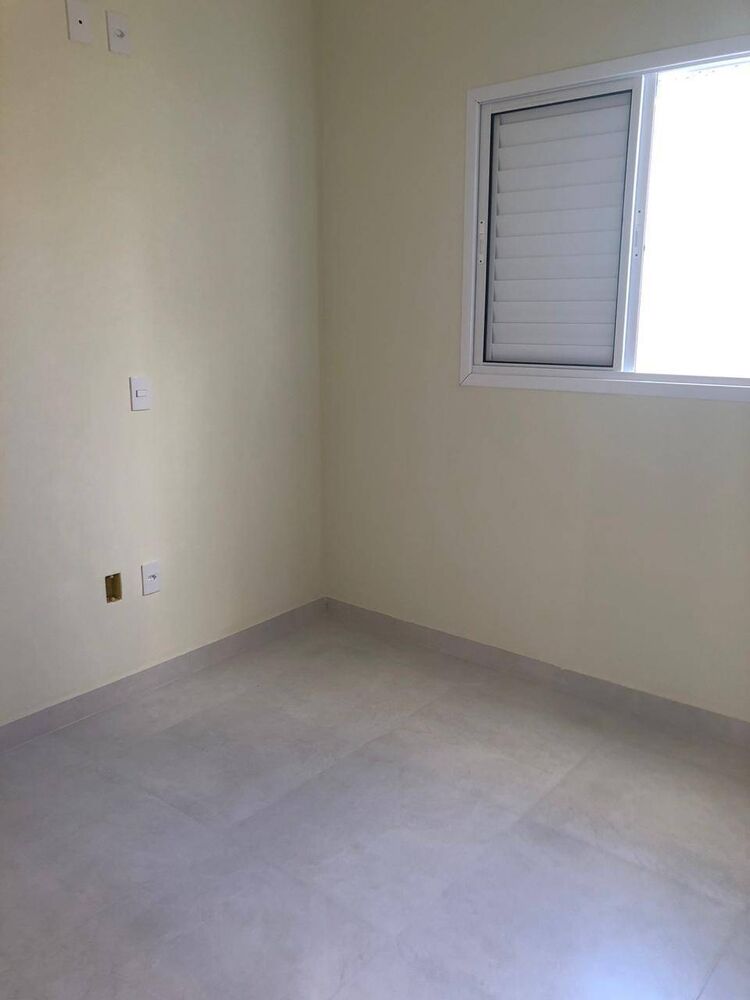 Casa à venda com 3 quartos, 76m² - Foto 5