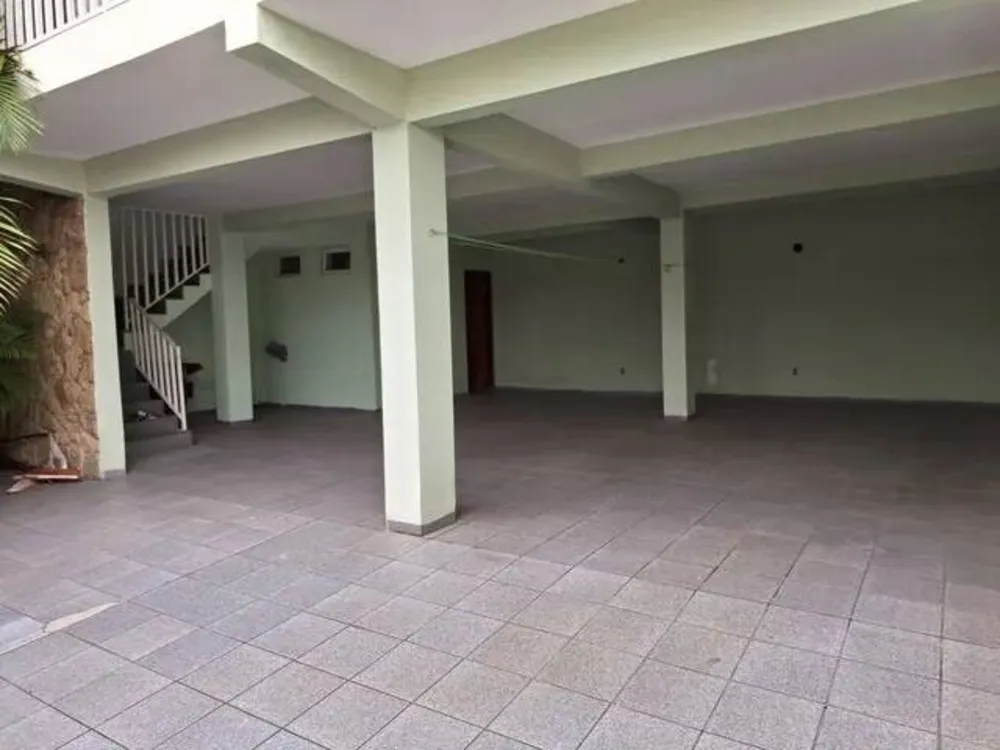 Casa, 3 quartos, 236 m² - Foto 6