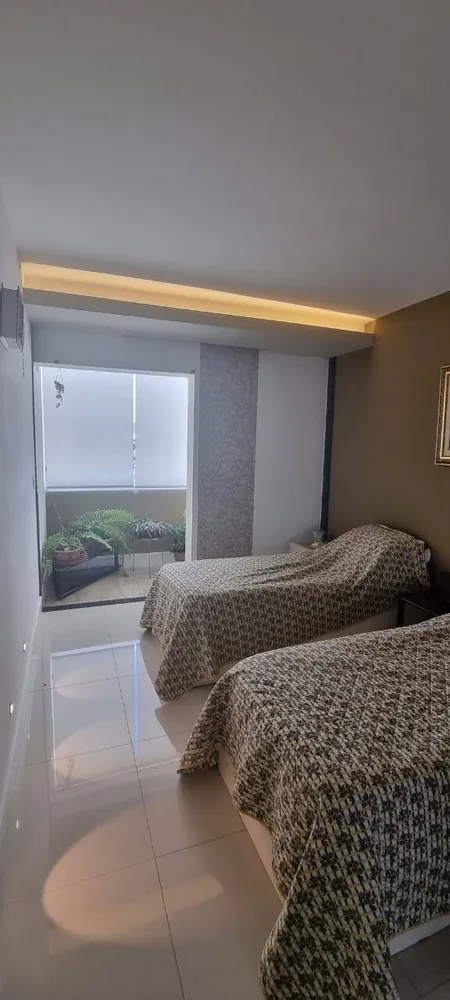 Apartamento, 5 quartos, 271 m² - Foto 1