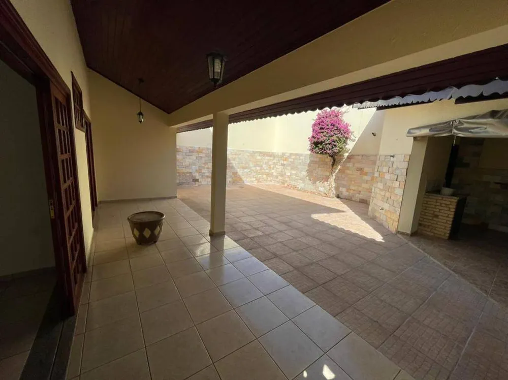Casa, 3 quartos, 245 m² - Foto 8