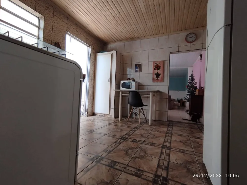 Casa, 3 quartos, 290 m² - Foto 4
