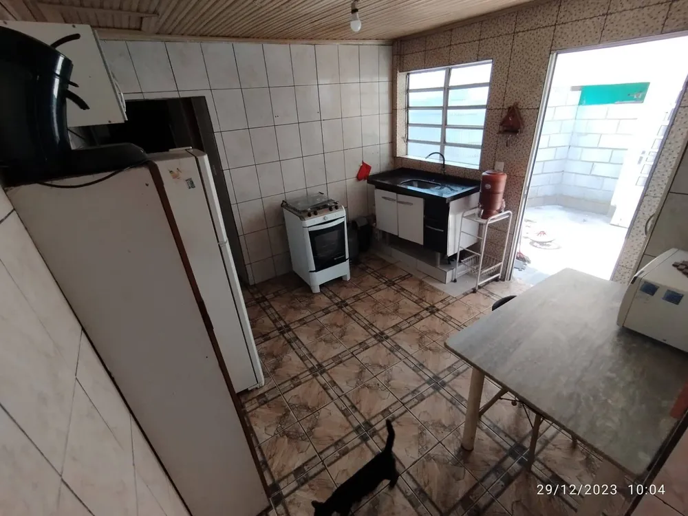 Casa, 3 quartos, 290 m² - Foto 2