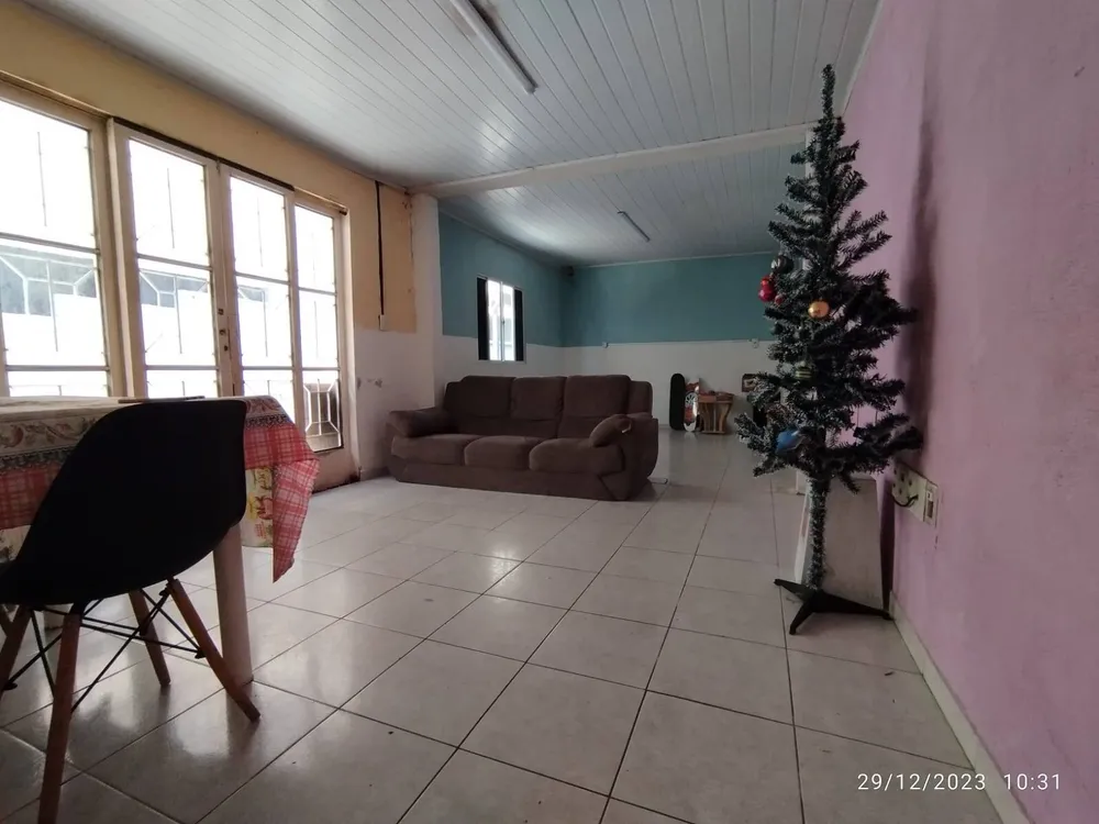 Casa, 3 quartos, 290 m² - Foto 1