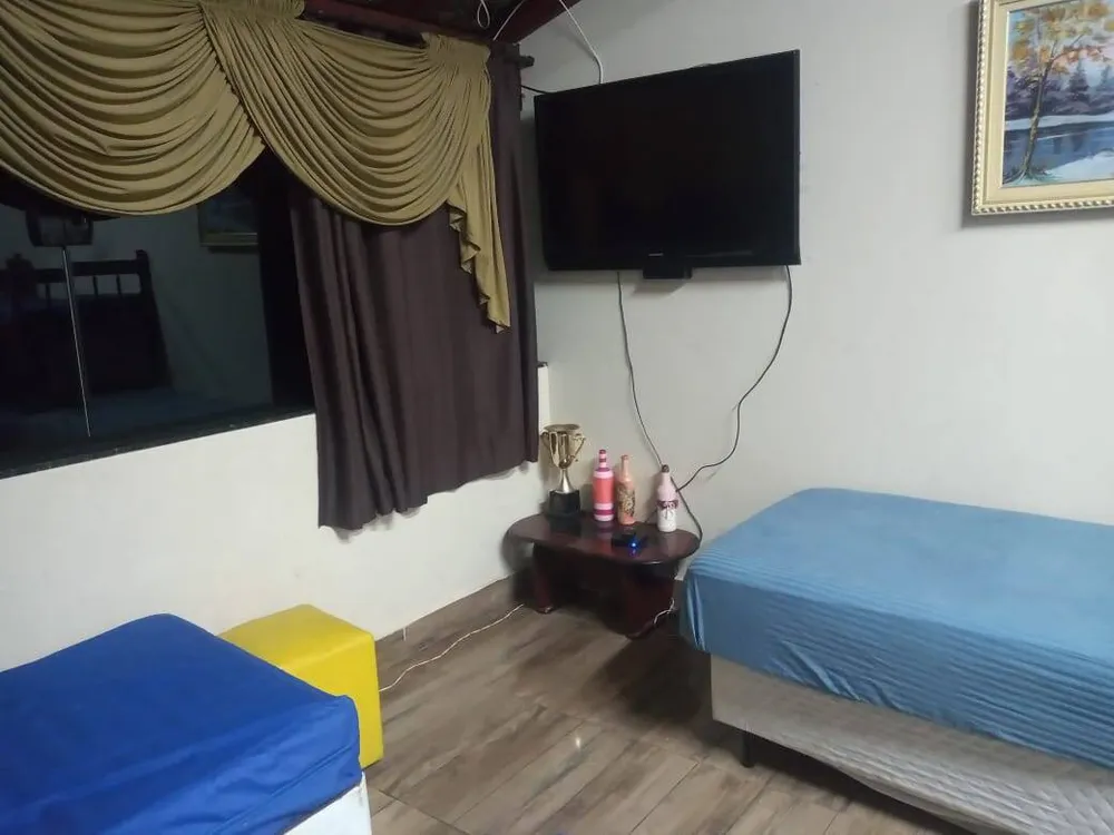 Chácara, 2 quartos, 1180 m² - Foto 3
