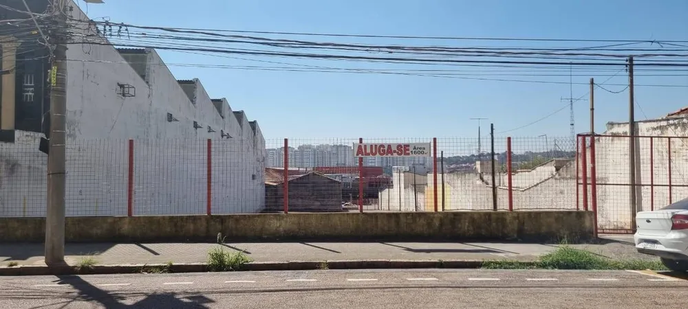Loja-Salão, 1600 m² - Foto 1