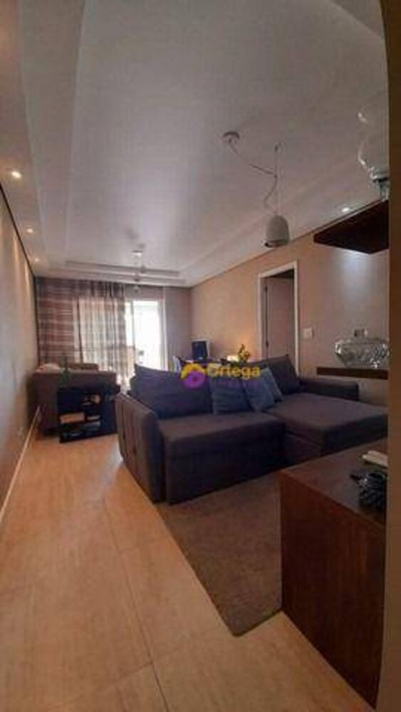 Apartamento à venda com 3 quartos, 90m² - Foto 2