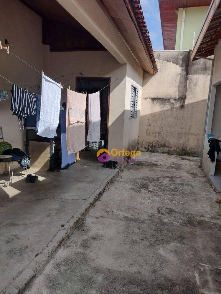 Casa, 3 quartos, 138 m² - Foto 3