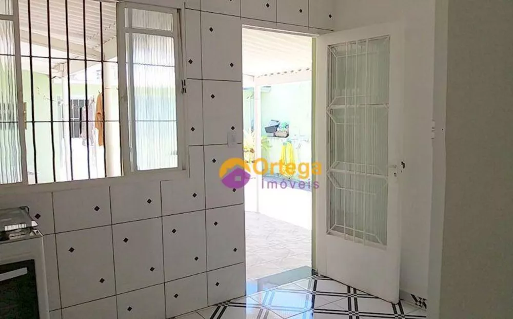Casa, 3 quartos - Foto 2