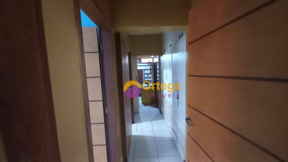 Casa à venda com 4 quartos, 199m² - Foto 16