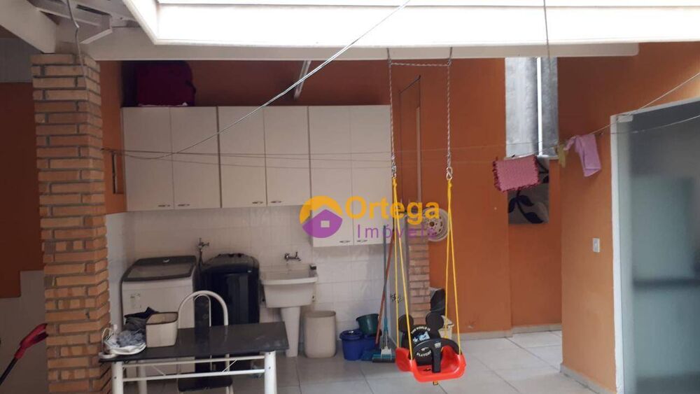 Sobrado, 3 quartos, 220 m² - Foto 3