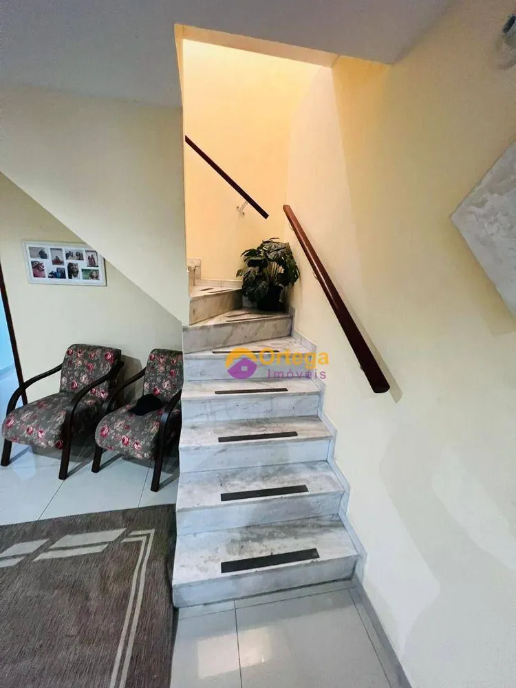 Sobrado, 3 quartos, 280 m² - Foto 4