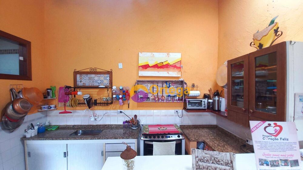 Sobrado à venda com 6 quartos, 356m² - Foto 13