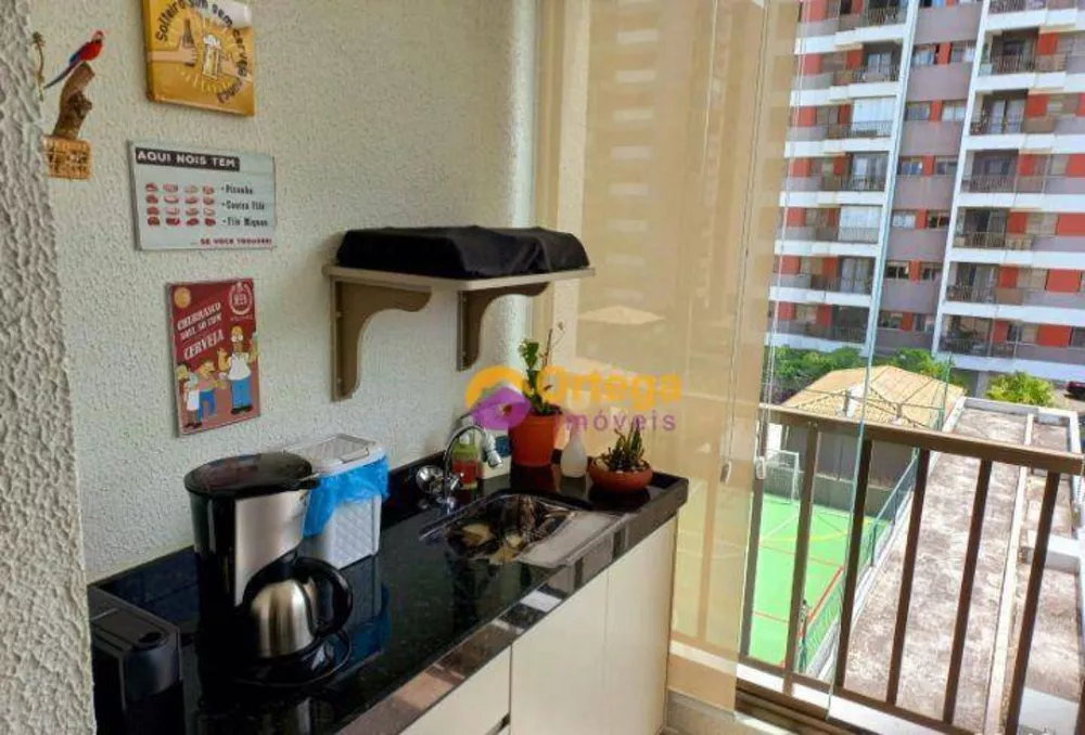 Apartamento à venda com 2 quartos, 60m² - Foto 2